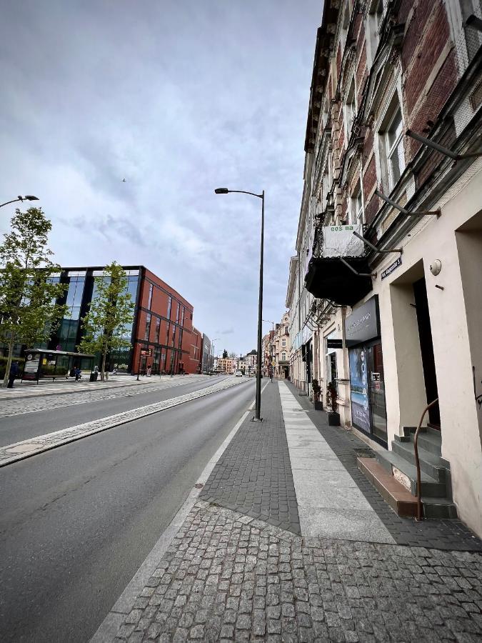 Nocleg Opole Kopernik Apartament Buitenkant foto